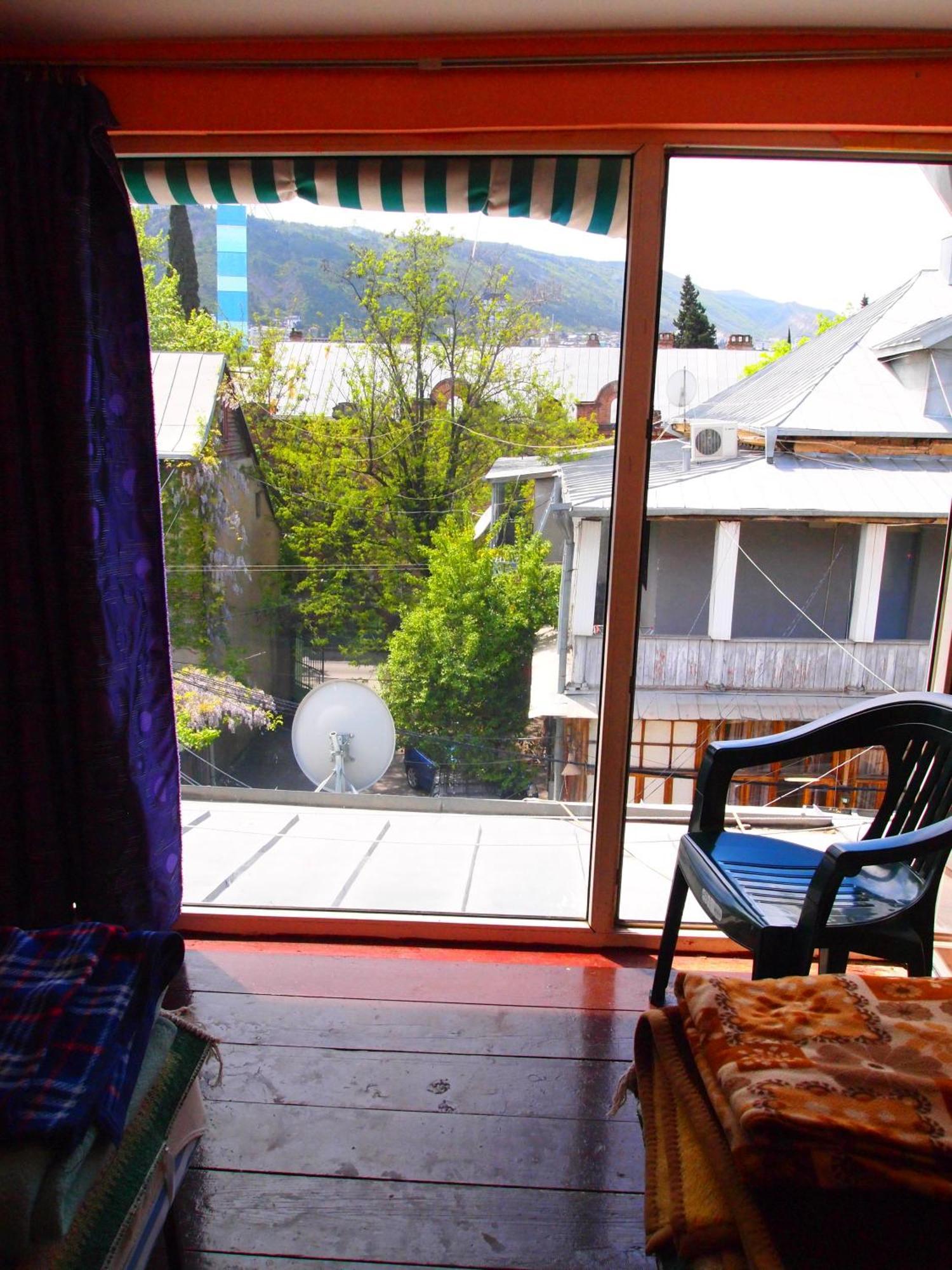 Green Stairs Guest House Tbilisi Eksteriør bilde